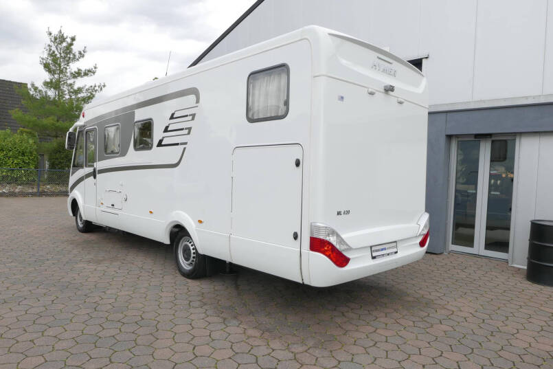 Hymer ML-I 620 | Mercedes | Bovenkastjes | Levelsyteem | Enkele bedden 5