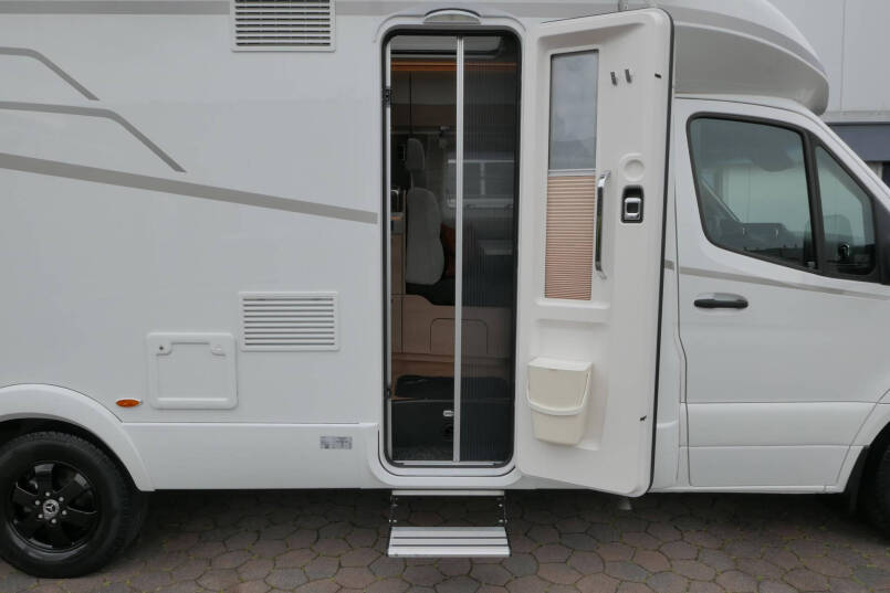 Hymer BMC-T 680 ModernComfort | AL-KO maxi | Enkele bedden | Alde verwarming | Zonnepanelen | 15