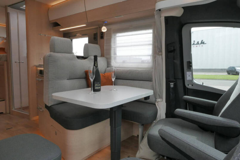 Hymer BMC-T 680 ModernComfort | AL-KO maxi | Enkele bedden | Alde verwarming | Zonnepanelen | 28