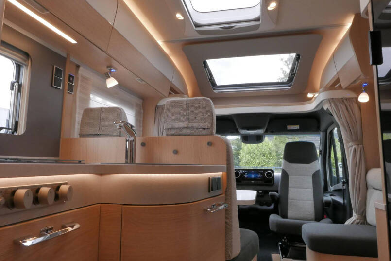 Hymer BMC-T 680 ModernComfort | AL-KO maxi | Enkele bedden | Alde verwarming | Zonnepanelen | 59