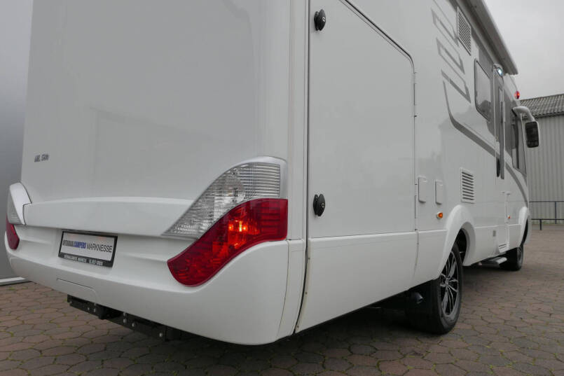 Hymer ML-I 580 | Mercedes | Bovenkastjes | Levelsysteem | 190 pk Automaat | 11