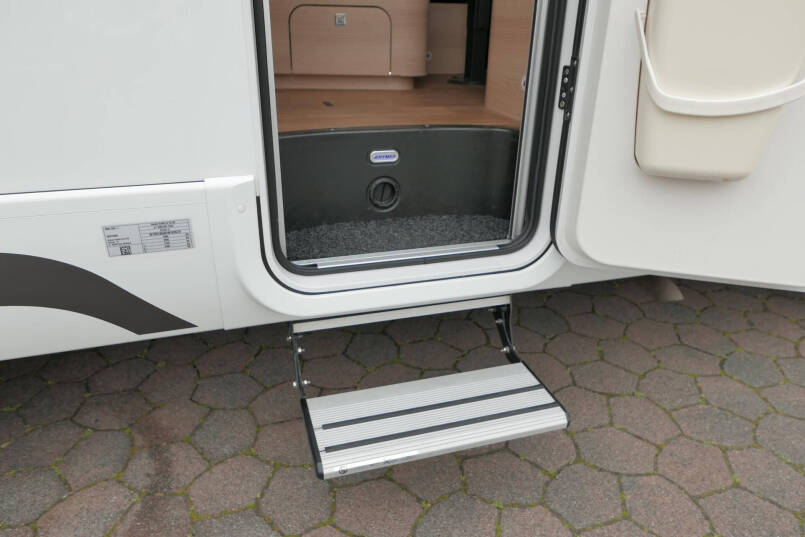 Hymer BMC-I 600 White Line | Levelsysteem | Airco | Mercedes | Zonnepanelen 18