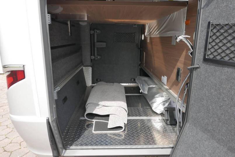 Hymer BML-I 790 MasterLine | 2024 | NIEUW | VOL OPTIE | direct leverbaar 13