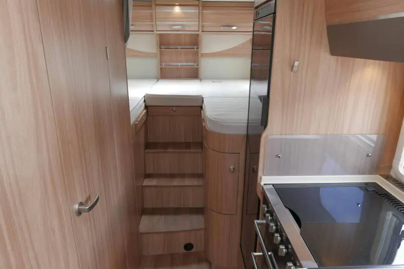 Hymer T 568 SL | Automaat | Maxi chassis | Enkele bedden | Grote schotel 39