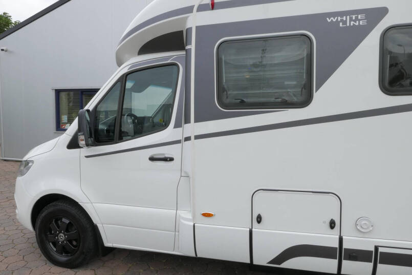 Hymer BMC-T 600 WhiteLine | Lithium | Enkele bedden | Mercedes 17