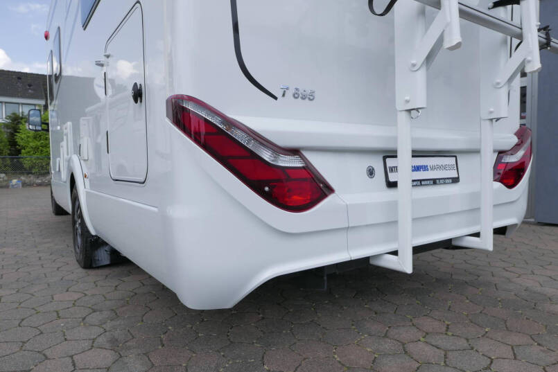 Hymer Tramp S 695 | Mercedes | Automaat | Levelsysteem | Queensbed 8