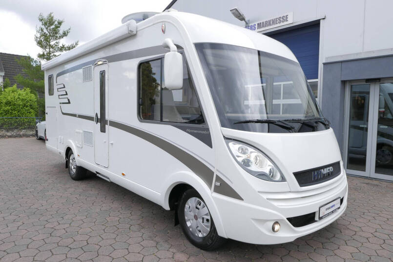 Hymer B 678 CL | 180 PK | Levelsysteem | Maxi chassis | Enkele bedden 4