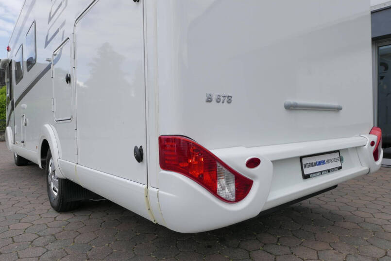 Hymer B 678 CL | 180 PK | Levelsysteem | Maxi chassis | Enkele bedden 8