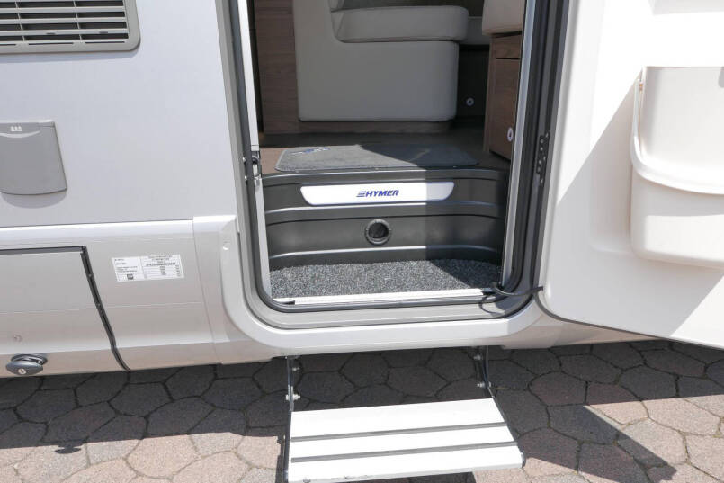 Hymer B 704 SL SupremeLine | 9G Automaat | AL-DE verwarming | Levelsysteem 21