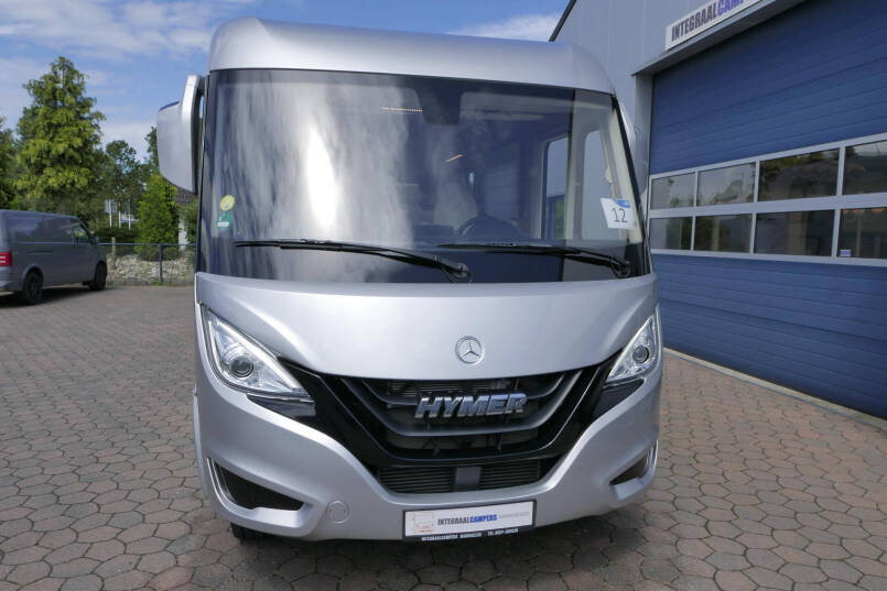 Hymer BMC-I 680 ModernComfort | Levelsysteem | 200 Ah Lithium | 2 Zonnepanelen | Enkele bedden | 1