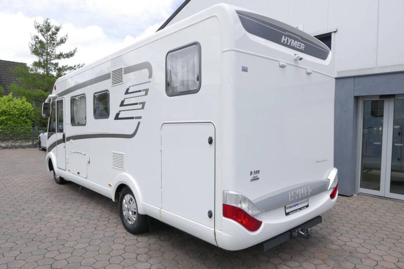 Hymer B 588 PL PremiumLine | 3.0 Automaat | AL-KO 4x luchtvering | Enkele bedden 5