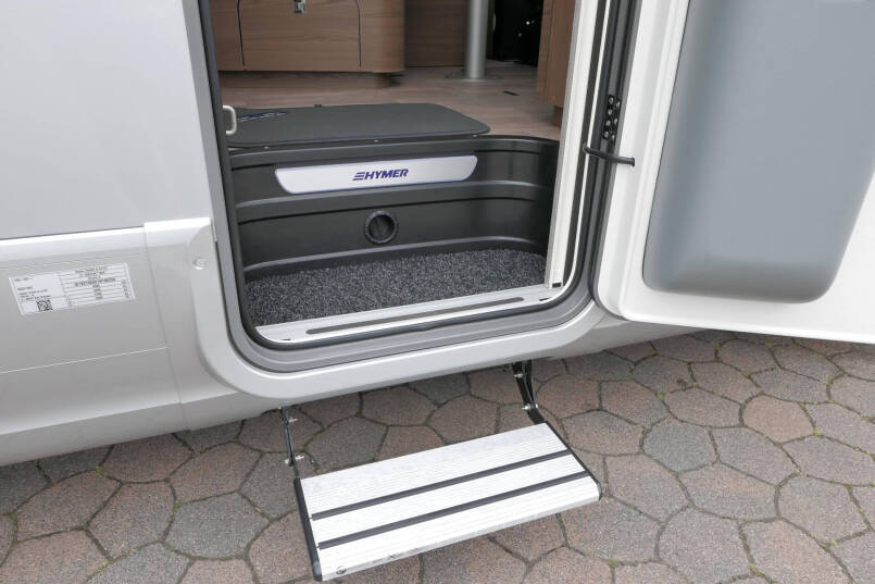 Hymer BML-I 780 MasterLine | Levelsysteem | Lithium | Airco | Enkele bedden 21