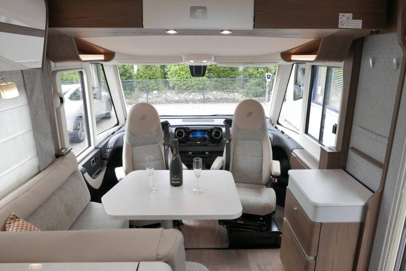 Hymer BML-I 780 MasterLine | Levelsysteem | Lithium | Airco | Enkele bedden 30