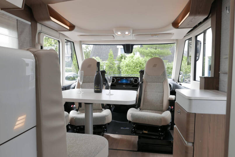 Hymer BML-I 780 MasterLine | Levelsysteem | Lithium | Airco | Enkele bedden 31