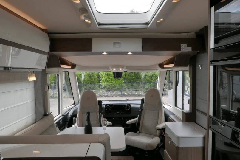 Hymer BML-I 780 MasterLine | Levelsysteem | Lithium | Airco | Enkele bedden 73