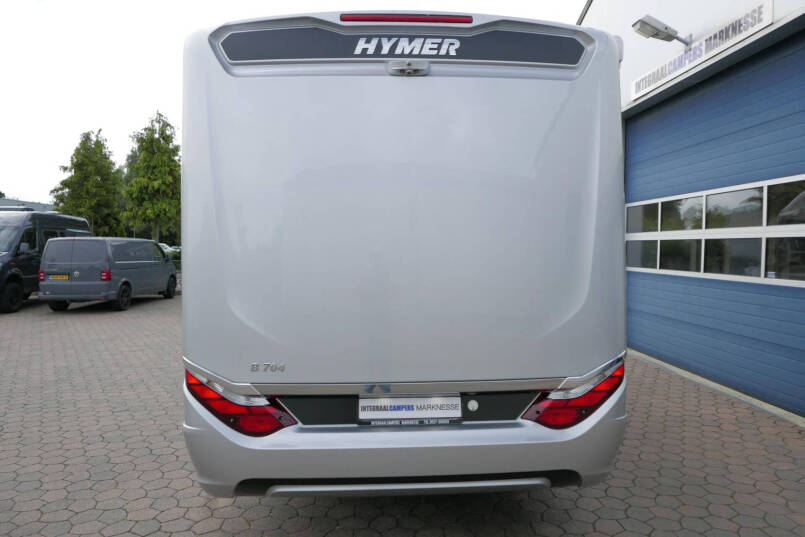 Hymer B-SL 704 Supremline | 180 pk | Automaat | Levelsysteem | Enkele bedden | Hefbed | 3