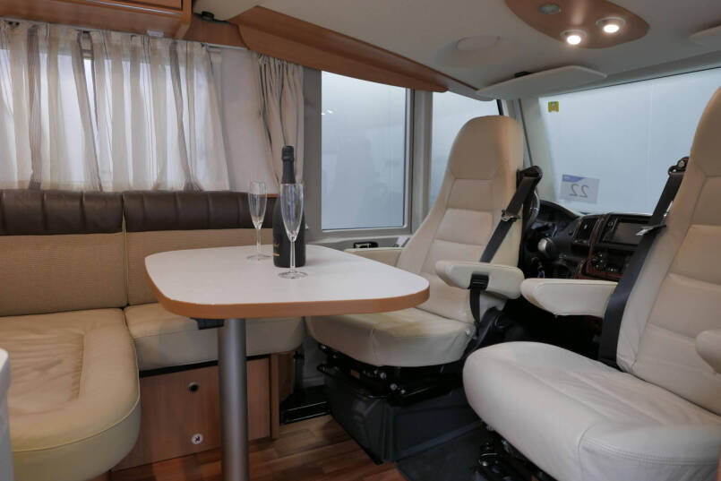 Hymer Exsis-I 504 | Automaat | 6.20 m | 4 Persoons | Garage | 30