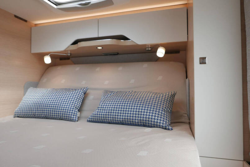 Hymer BML-I 790 MasterLine | Queensbed | Airco | Lithium | Hefbed | 47