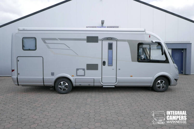 Hymer B-SL 704 SupremeLine | 180 pk | Automaat | Levelsysteem | Enkele bedden | Hefbed | 0