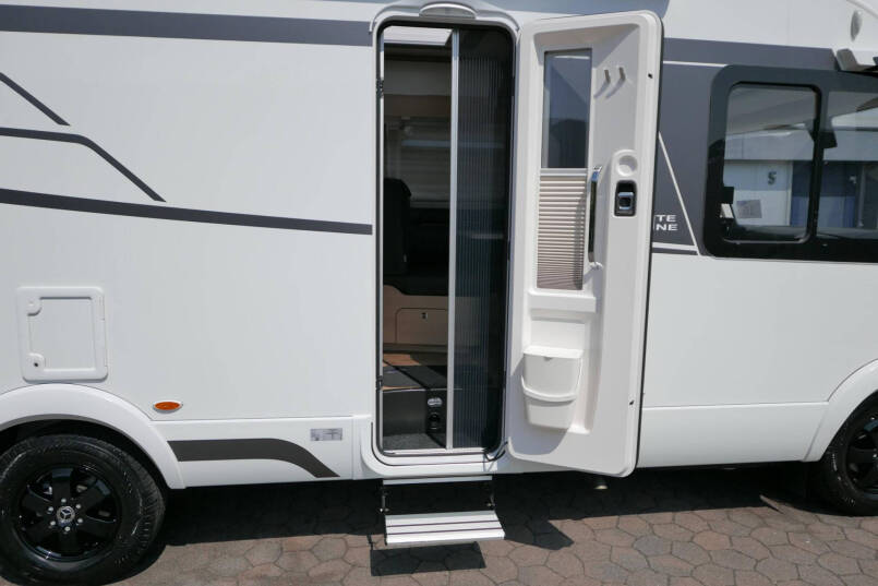 Hymer BMC-I 600 WhiteLine | Levelsysteem | Lithium | Airco | Mercedes | 18