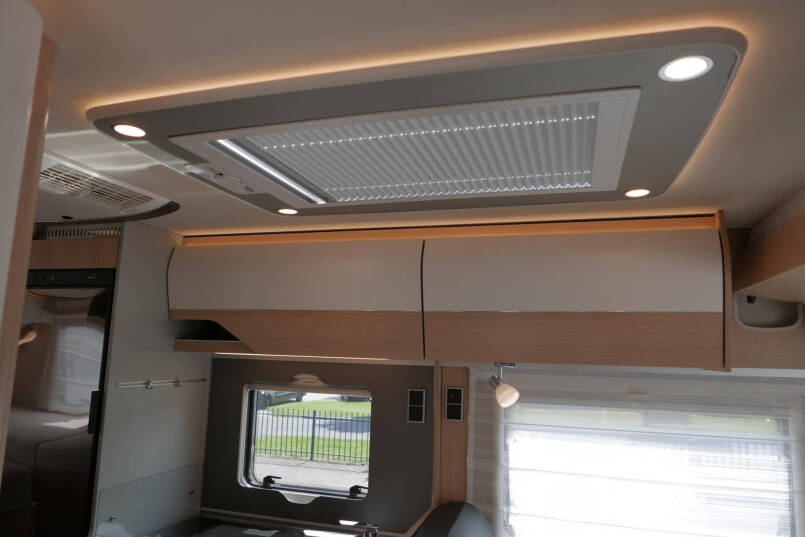 Hymer BMC-I 600 WhiteLine | Levelsysteem | Lithium | Airco | Mercedes | 38