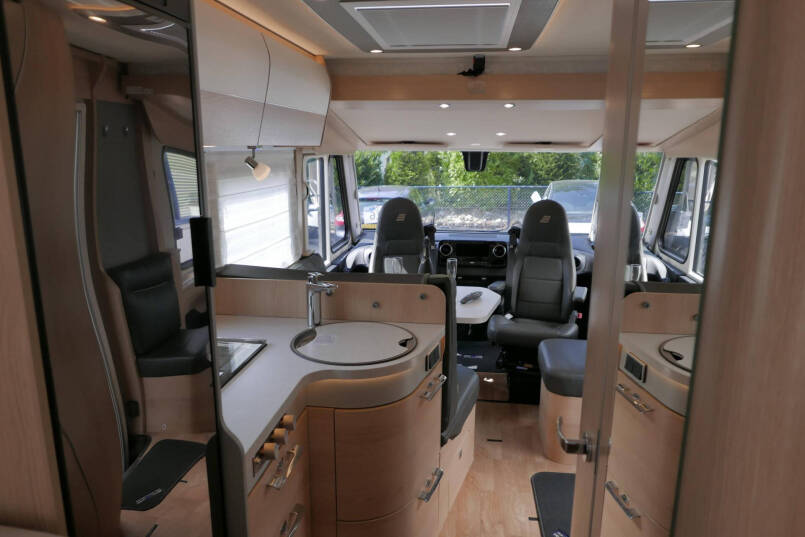 Hymer BMC-I 600 WhiteLine | Levelsysteem | Lithium | Airco | Mercedes | 49