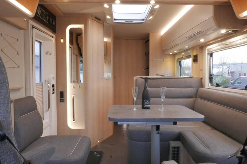 Hymer B-SL 674 SupremeLine | 180 pk Automaat | Levelsysteem | Alde | 31