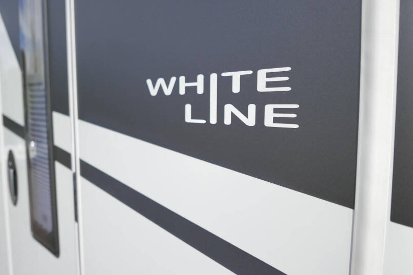 Hymer BMC-T 600 WhiteLine | Mercedes | Enkele bedden | Lithium | 12