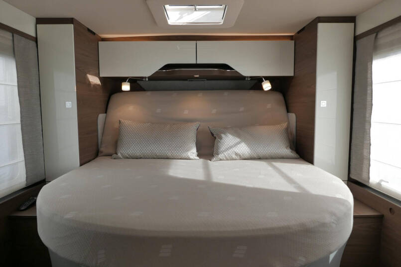 Hymer BML-I 790 MasterLine | Queensbed | Levelsysteem | Hefbed | Lithium | 50