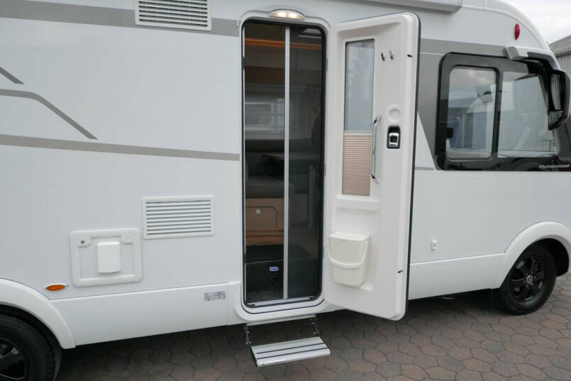 Hymer BMC-I 680 ModernComfort | Bovenkastjes | Levelsysteem | Alde 18