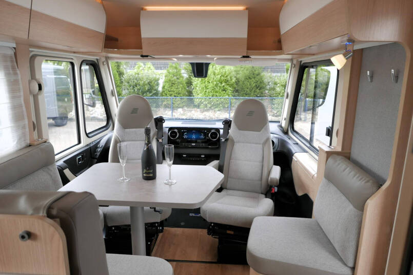 Hymer BMC-I 680 ModernComfort | Bovenkastjes | Levelsysteem | Alde 27