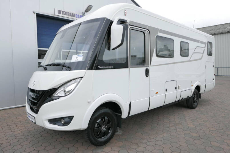 Hymer BMC-I 680 ModernComfort | Bovenkastjes | Levelsysteem | Alde 6