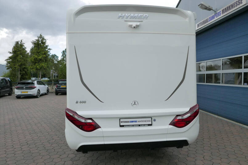 Hymer BMC-I 600 | Enkele bedden | Hefbed | Mercedes | 3