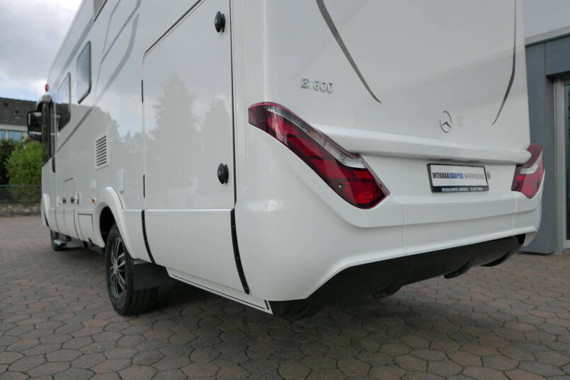 Hymer BMC-I 600 | Enkele bedden | Hefbed | Mercedes | 8