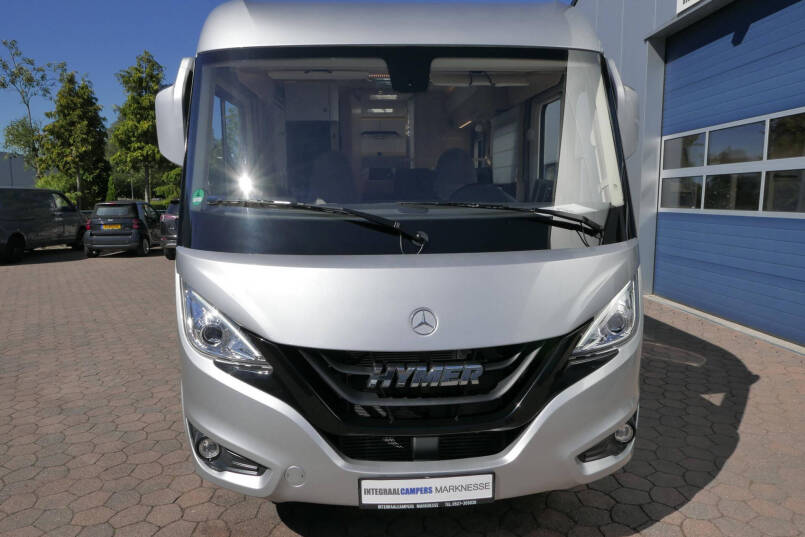 Hymer BMC-I 680 | Mercedes | 9G Automaat | Crystal-zilver metallic | Enkele bedden | 1