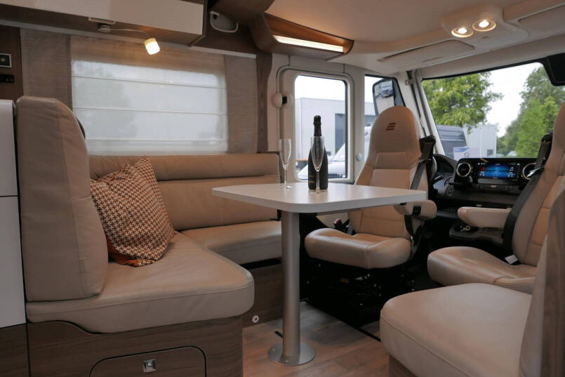 Hymer B ML-I 780 MasterLine | Levelsysteem | Lithium | Efoy | Airco | 27