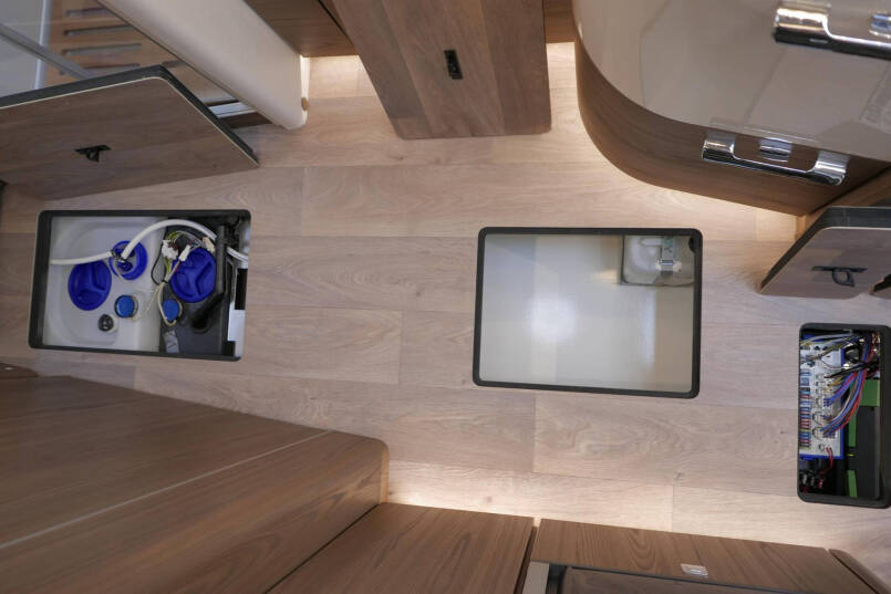 Hymer B ML-I 780 MasterLine | Levelsysteem | Lithium | Efoy | Airco | 61