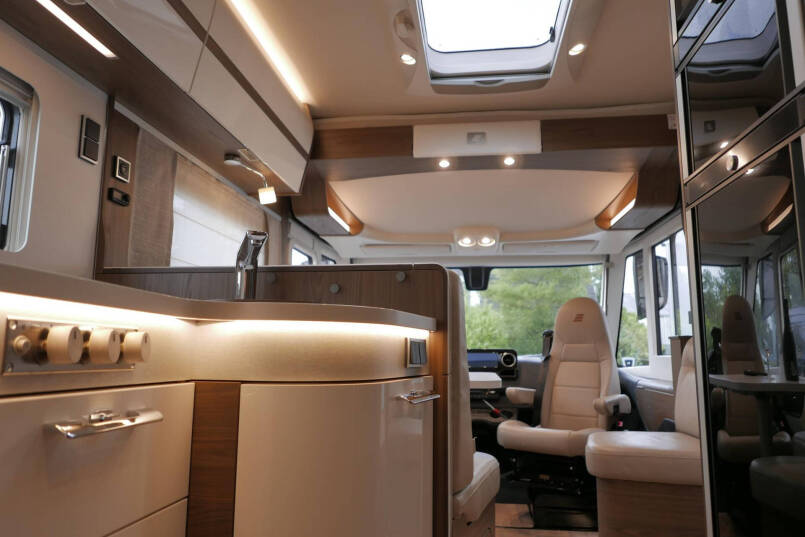 Hymer B ML-I 780 MasterLine | Levelsysteem | Lithium | Efoy | Airco | 63