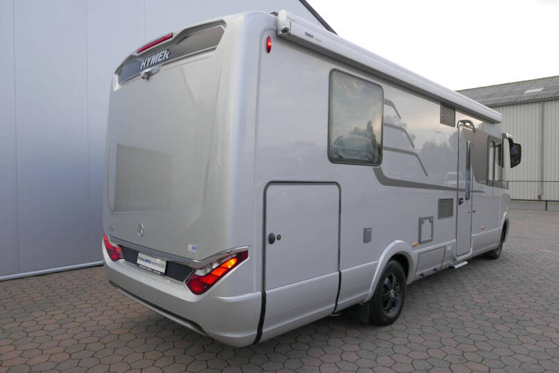 Hymer BML-I 790 MasterLine | Bovenkastjes | Levelsysteem | Lithium | Leer | Queensbed | 9