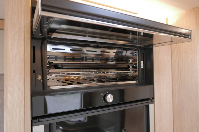 Hymer BML-I 790 MasterLine | Bovenkastjes | Levelsysteem | Lithium | Leer | Queensbed | 41