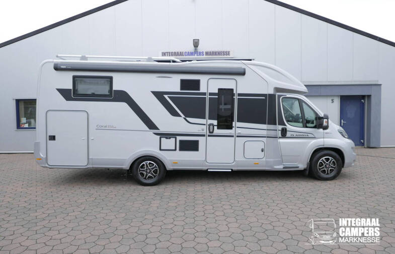 Adria 670 SL Coral Supreme | Maxi chassis | Levelsysteem | 9G Automaat |  Luchtvering