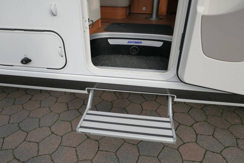 Hymer B 588 DL DynamicLine | Automaat | Enkele bedden | AL-KO 4500 chassis | 18