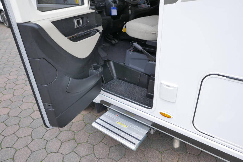 Hymer B 588 DL DynamicLine | Automaat | Enkele bedden | AL-KO 4500 chassis | 19