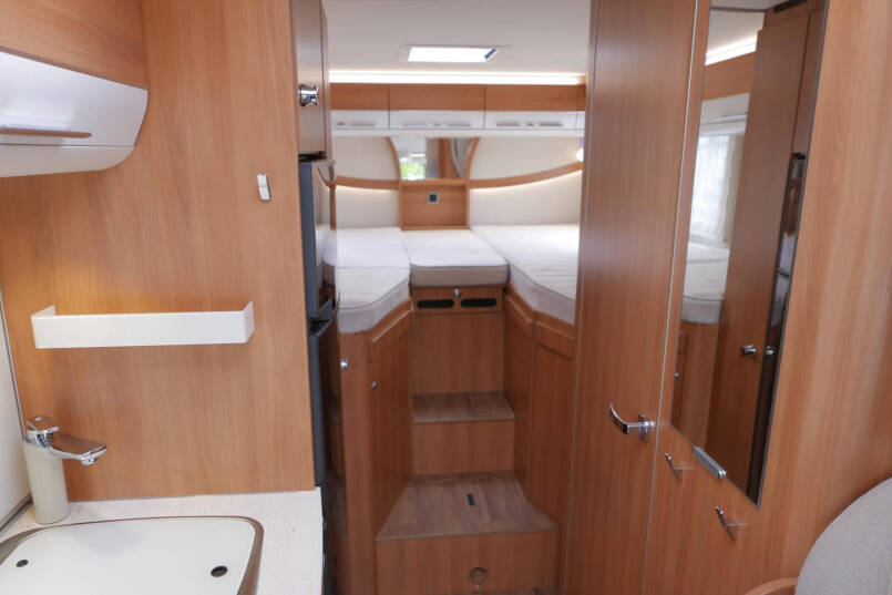 Hymer B 588 DL DynamicLine | Automaat | Enkele bedden | AL-KO 4500 chassis | 36