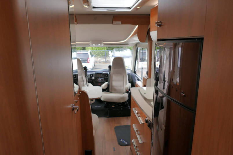 Hymer B 588 DL DynamicLine | Automaat | Enkele bedden | AL-KO 4500 chassis | 45