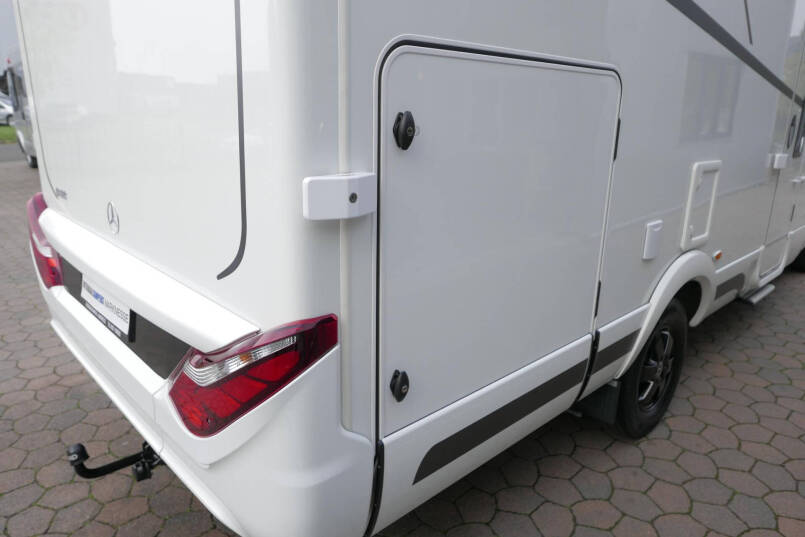 Hymer BMC-T 600 WhiteLine | 4500 KG | Lithium | Zonnepanelen | Hefbed/Enkele bedden 10