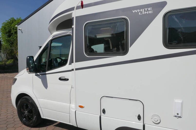 Hymer BMC-T 600 WhiteLine | 4500 KG | Lithium | Zonnepanelen | Hefbed/Enkele bedden 14