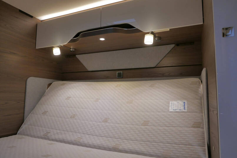 Hymer BML-I 790 MasterLine | Queensbed | Levelsysteem | Hefbed | Lithium | 47