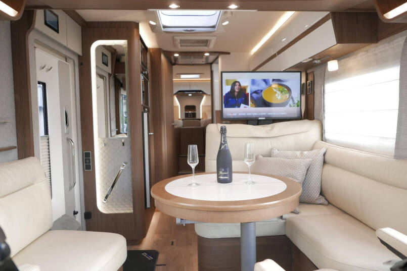 Hymer BML-I 780 MasterLine | Levelsysteem | Lithium | Airco | Enkele bedden 34