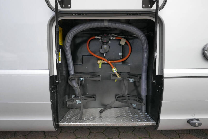 Hymer BML-I 780 MasterLine | NIEUW | Levelsysteem | 300 Lithium | 18